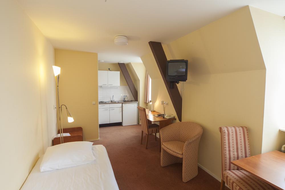 Fletcher Hotel Gilde Deventer Esterno foto