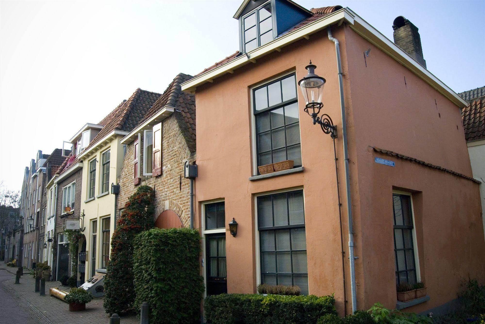 Fletcher Hotel Gilde Deventer Esterno foto