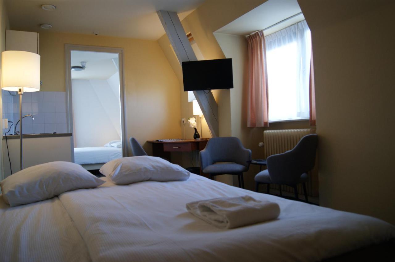 Fletcher Hotel Gilde Deventer Esterno foto